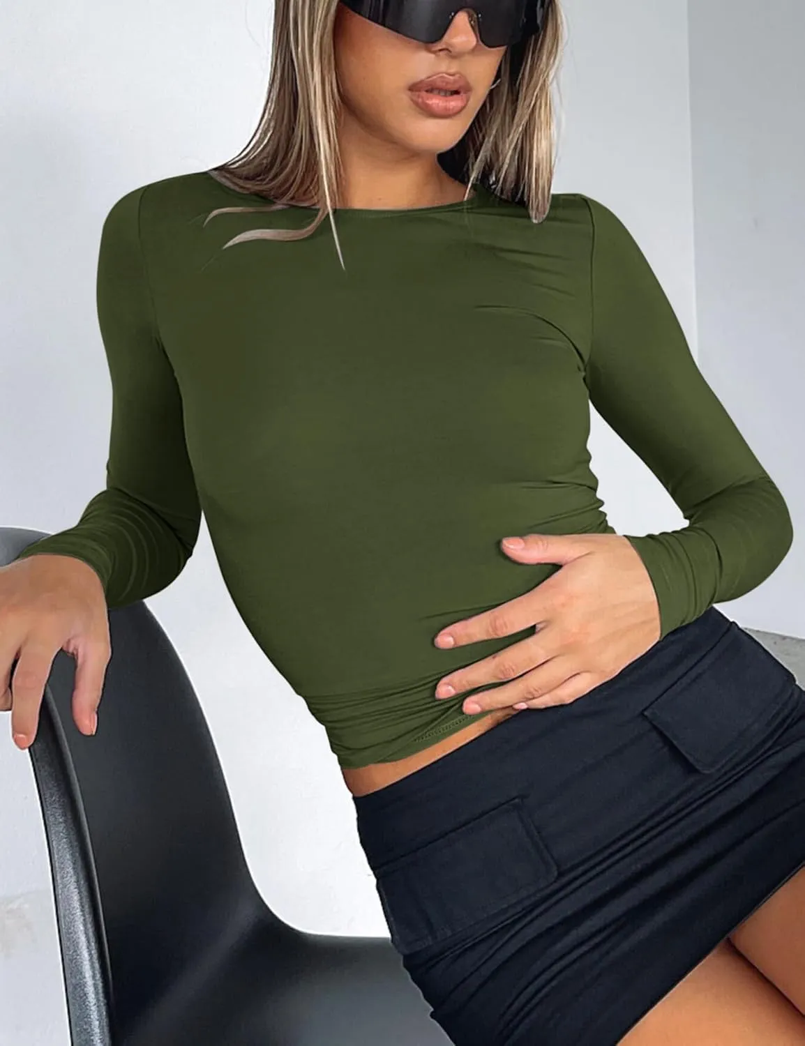 AKEWEI Long Sleeve Crop Tops for Women 2 Pack Fall Going Out Outfits Cute Tight Basic Tees Shirt
