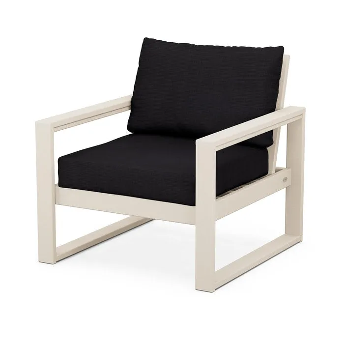 EDGE Club Chair