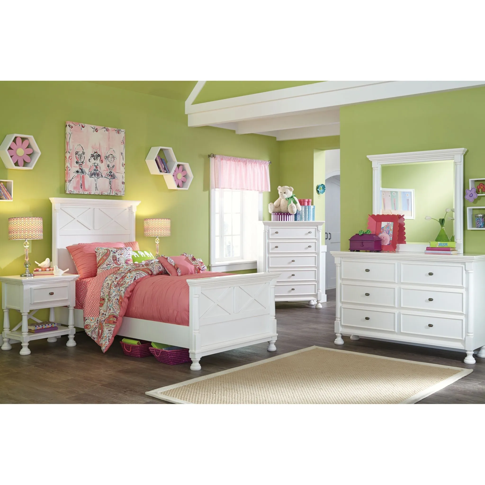 Kaslyn Dresser and Mirror