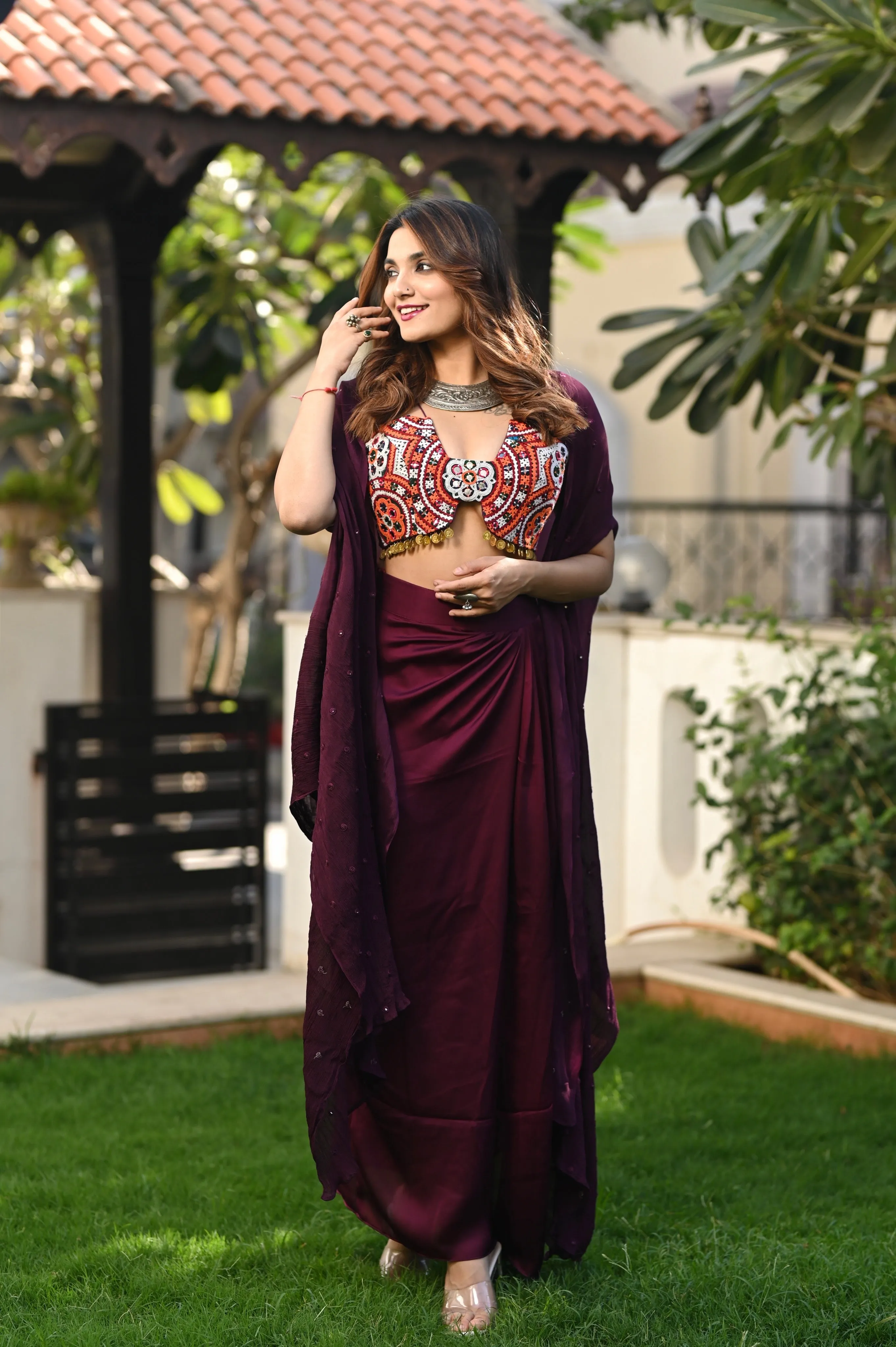 SYRAH KUTCHI HANDWORK INDOWESTERN