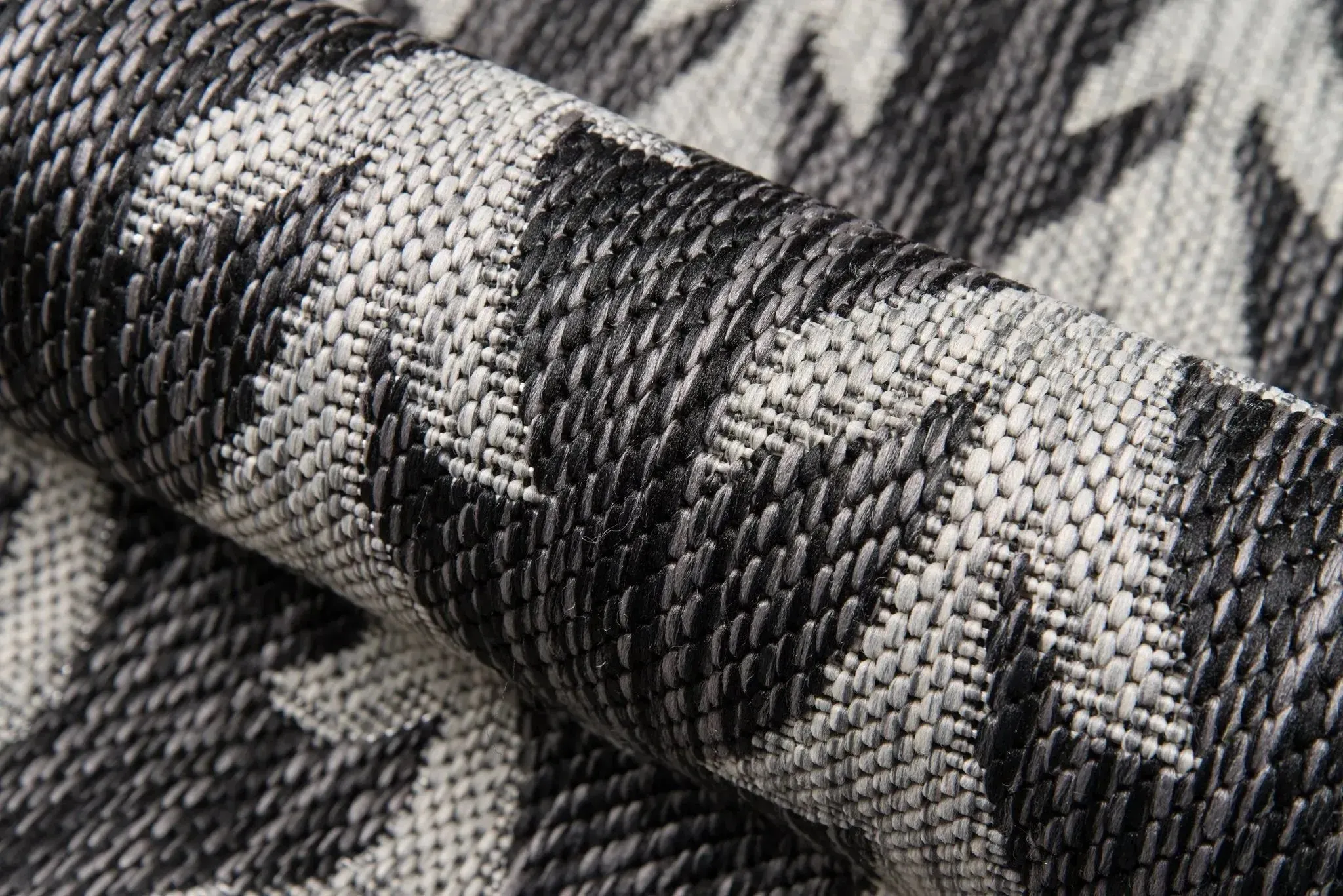 Villa By Novogratz VI-02 Amalfi Charcoal Rug